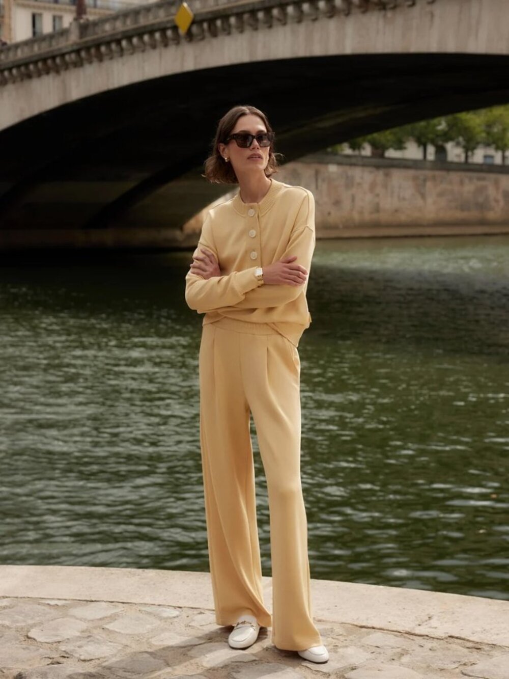 Varley The Extra Wide Leg Pant 29.5" in Sahara Sun, Size XXS